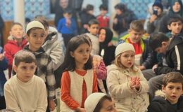 Çocuklar Ramazan Ayının Önemini Karagöz ve Hacivat ile Öğreniyor