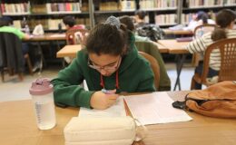 Efes Selçuk Belediyesi’nden Sınav Yolundaki Öğrencilere Destek