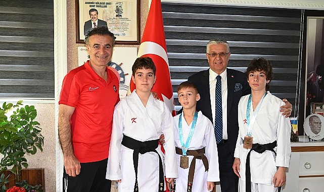 Kemer Belediyesi karate takımından iki madalya