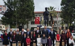 23 Nisan Ulusal Egemenlik ve Çocuk Bayramı Gölcük’te Törenle Kutlandı