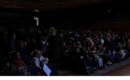 Şehir Tiyatroları, Bursa’da izleyiciyi büyüledi